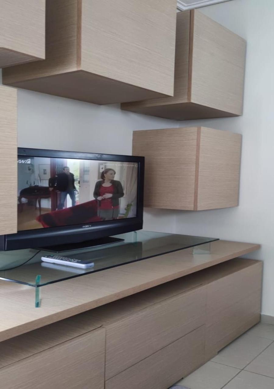 Apartment In A Quiet Location. Афины Экстерьер фото